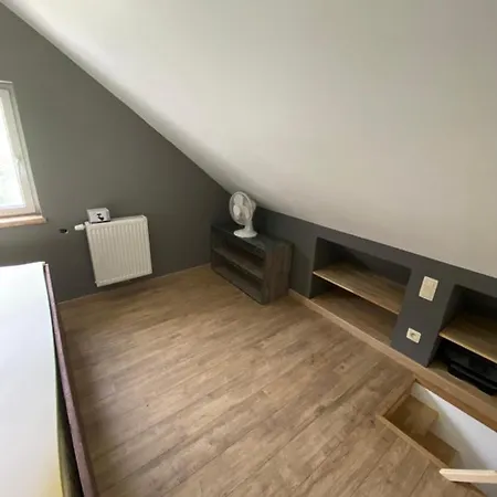 Le Doux Refuge بوالون