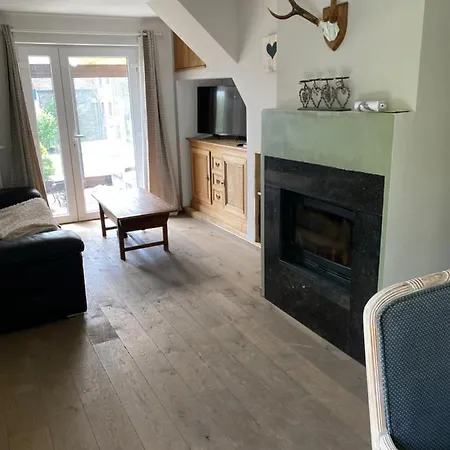 Le Doux Refuge بوالون